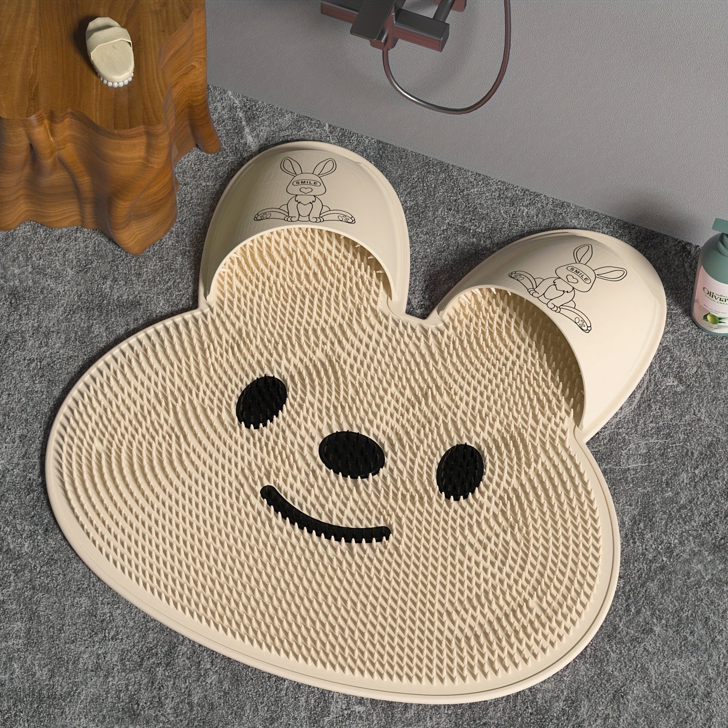 Silicone Rabbit Foot Scrubber Non-Slip Rabbit-Shaped Silicone Wedyvko Foot Scrubber Mat - Acrylic Shower Floor Exfoliator Pad with Suction Cups for Men & Women
